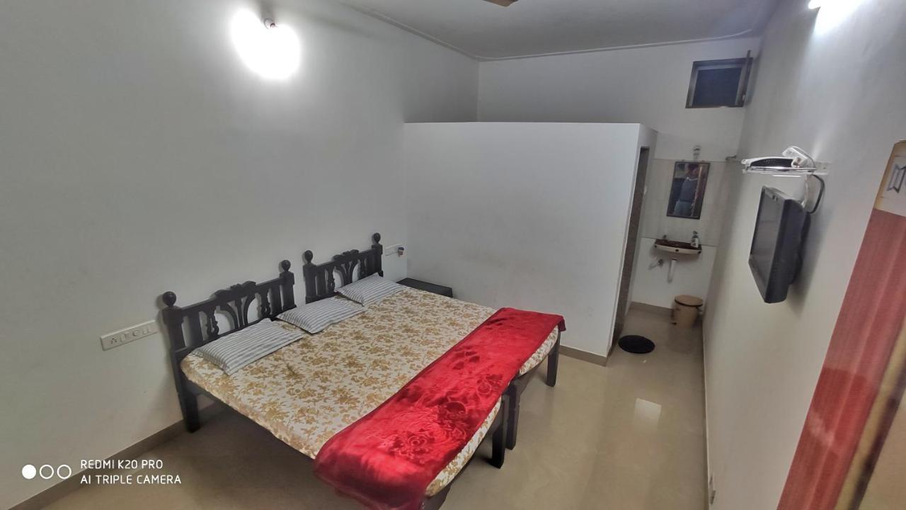 Chandraprabha Malvan Bagian luar foto