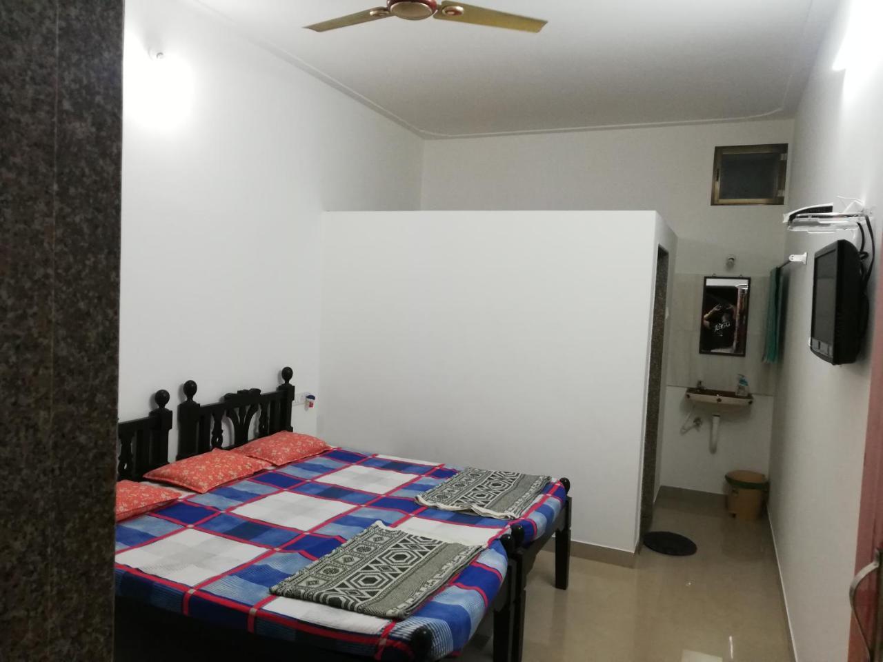 Chandraprabha Malvan Bagian luar foto